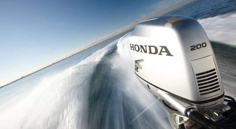 Lodní motor Honda BF 200 - Kliknutím na obrázek zavřete
