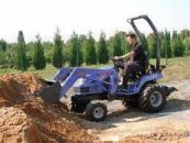 Komunální traktor ISEKI TXG