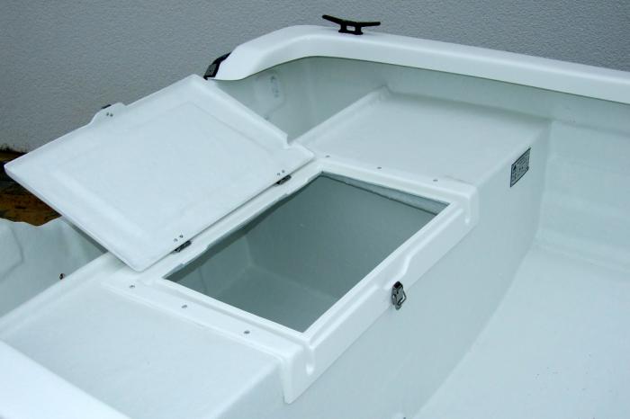 Laminátová loď Marion 410 - Kliknutím na obrázek zavřete